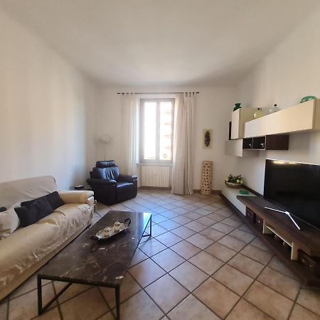 Niguarda - Palanzone Cozy 2Broom Apartment Milano Exteriör bild